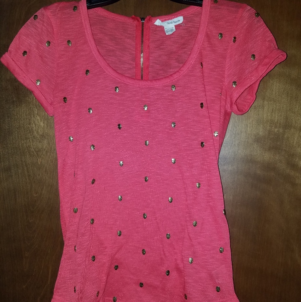 Short sleeve shirt